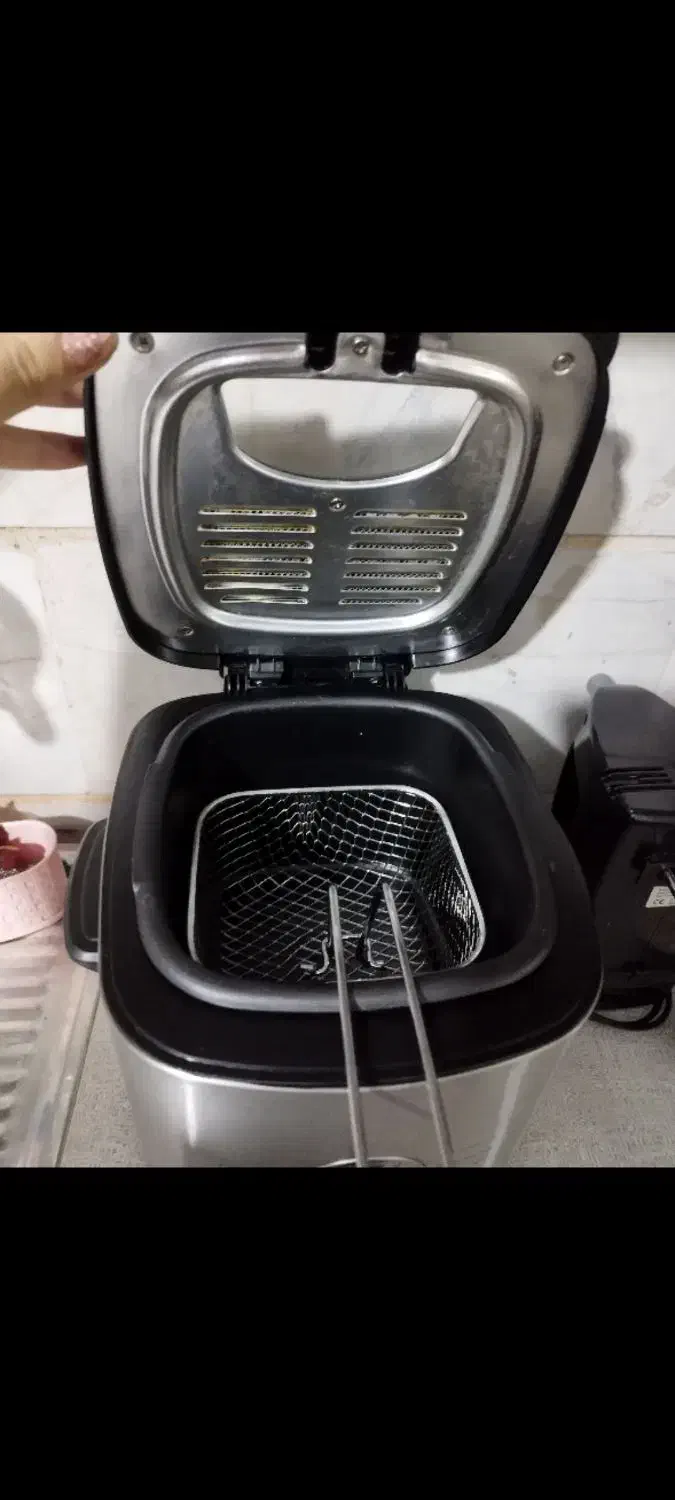 لوازم خانه سرخکن اینه شمعدان  ساعت و....|اجاق گاز و لوازم برقی پخت‌وپز|اقبالیه, |دیوار