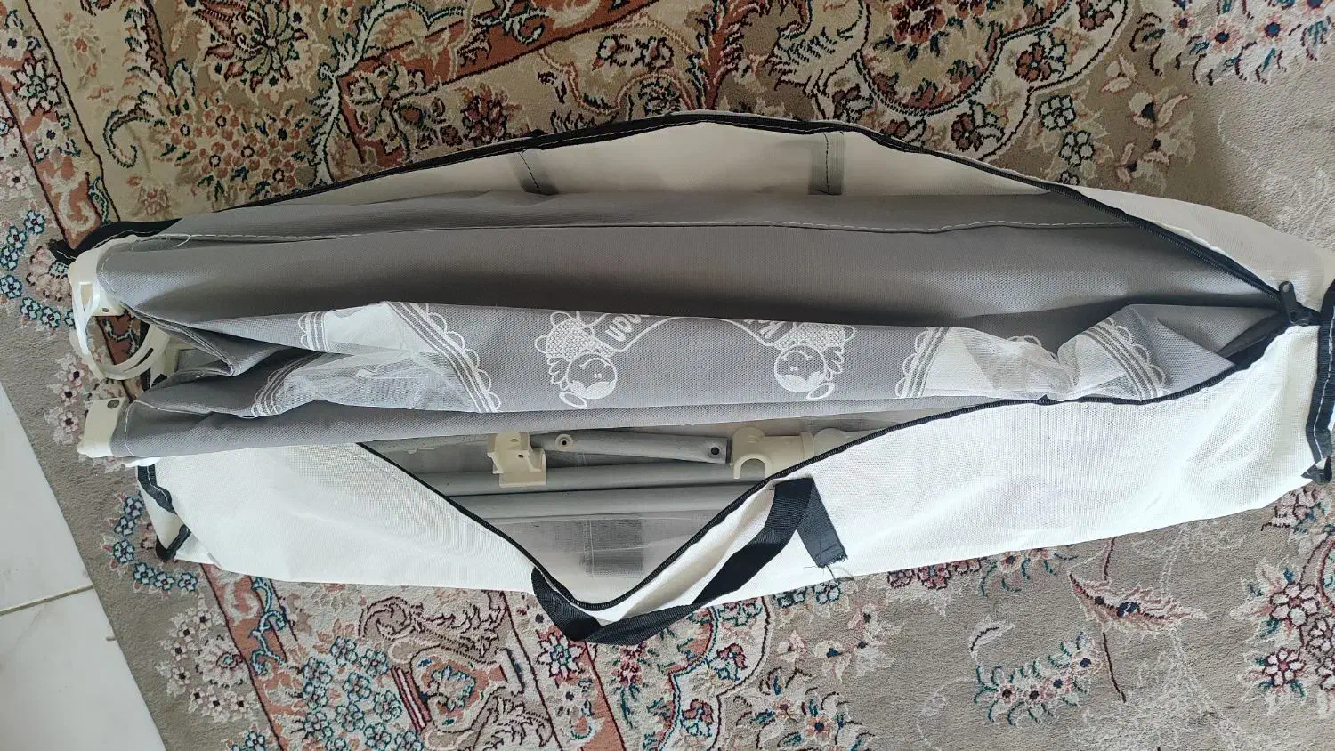 گهواره کلبه فرشتگان|تخت و صندلی بچه|رشت, کوی مهر|دیوار