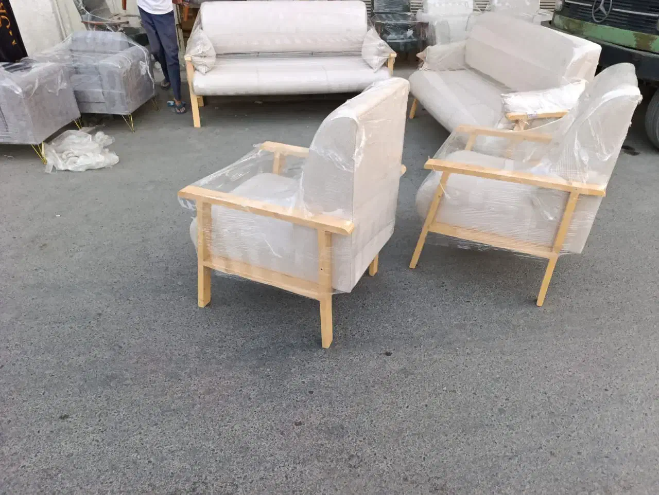 مبل راحتی۷نفره|مبلمان خانگی و میز عسلی|خرمآباد, |دیوار