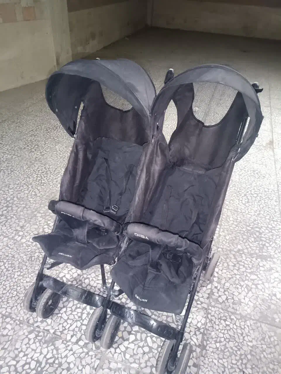 کالسکه دو قلو|کالسکه و لوازم جانبی|شیراز, دینکان|دیوار