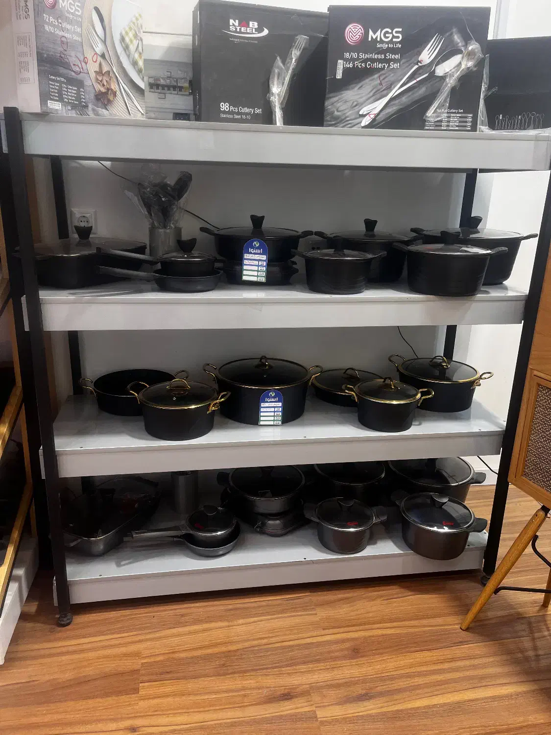 سرویس قابلمه جنس عالی قیمت مناسب قبل|ظروف پختوپز|گنبد کاووس, |دیوار