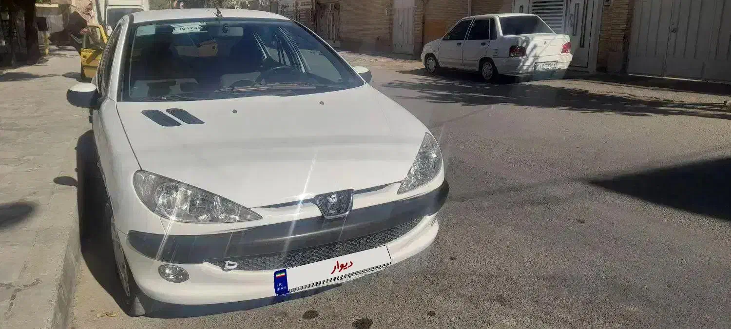 پژو ۲۰۶ نقد واقساط|خودرو سواری و وانت|اصفهان, پروین|دیوار