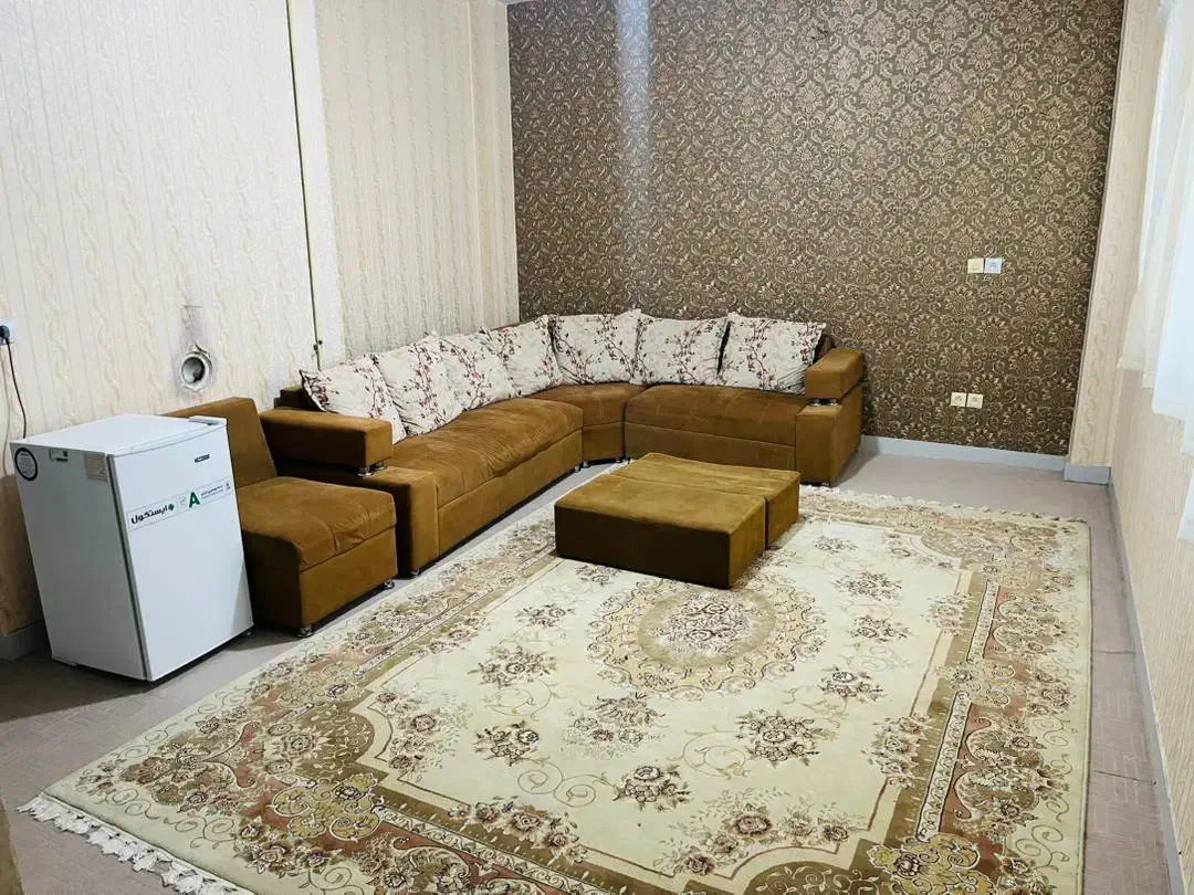 مبله تمیز درجه یک|اجارهٔ کوتاه‌مدت آپارتمان و سوئیت|صدرا-فارس, فاز ۱|دیوار