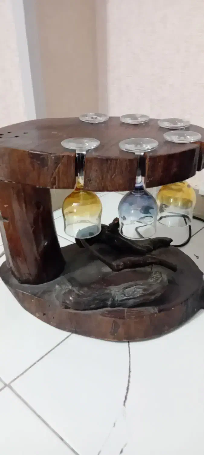 مینی بار با ۶ گیلاس رنگی زیر قیمت|مبلمان خانگی و میز عسلی|کرج, شهرک ولیعصر|دیوار