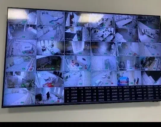 دوربین مداربسته با سیستم هوش مصنوعی|دوربین مداربسته|بم, |دیوار