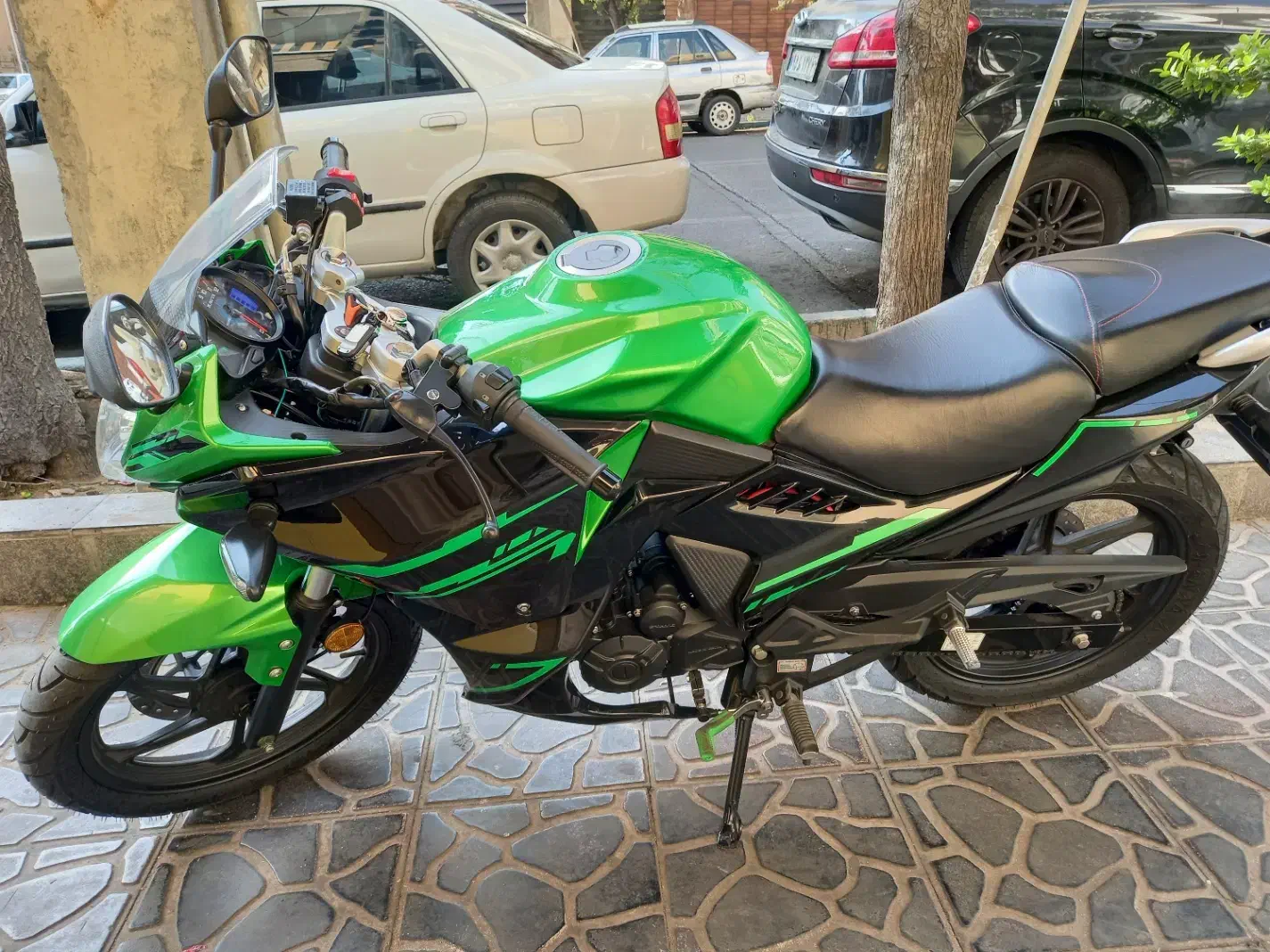 مگلی ۲۰۰ سبز در حد صفر|موتورسیکلت|تهران, نصرت|دیوار