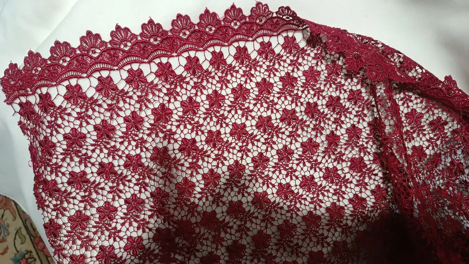 پارچه مجلسی متری کاملا نو و سالم و زیبا|لباس|بندر انزلی, ساحل قو|دیوار