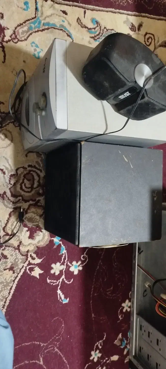 اسپیکر و بلندگو کامپیوتر|قطعات و لوازم جانبی رایانه|زاهدان, |دیوار