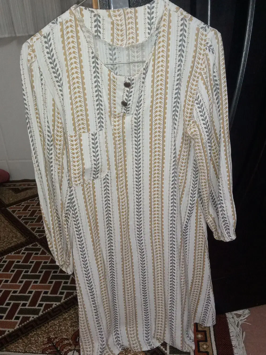 لباس زنانه مجلسی وغیره|لباس|قم, قلعه کامکار|دیوار