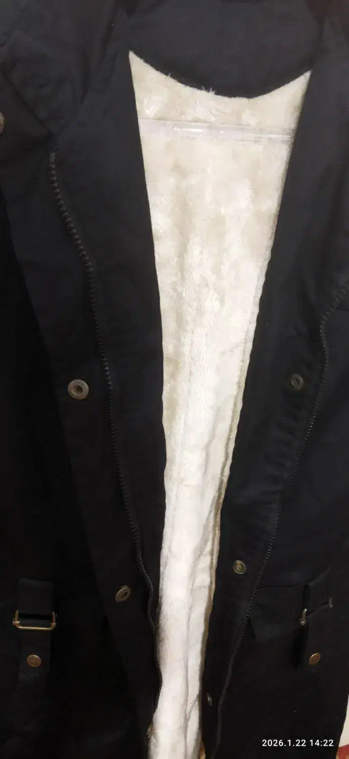 پالتو بسیار گرم|لباس|پاکدشت, پاکدشت (مامازند)|دیوار