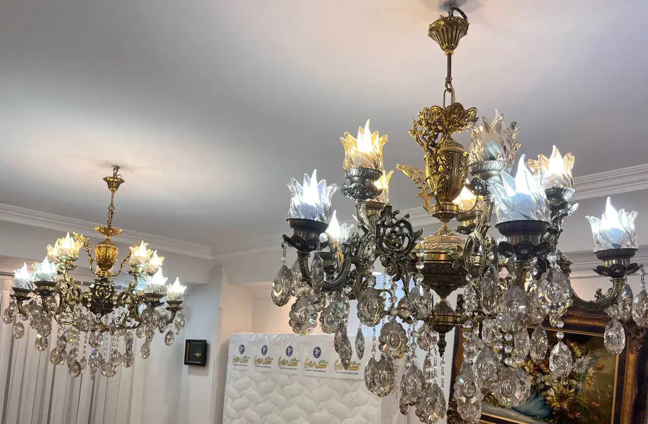 لوستر برنجی ۵ شاخه ۱۰ شعله|لوستر و چراغ آویز|تهران, شهر زیبا|دیوار