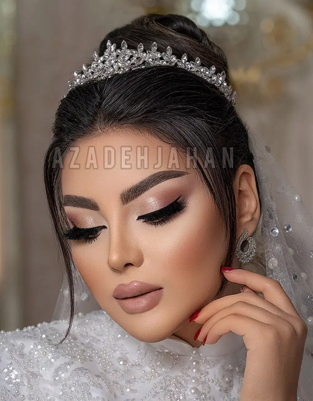 پکیج عروس(لنزرایگان) میکاپ آموزش میکاپ|خدمات آرایشگری و زیبایی|رشت, گلسار|دیوار