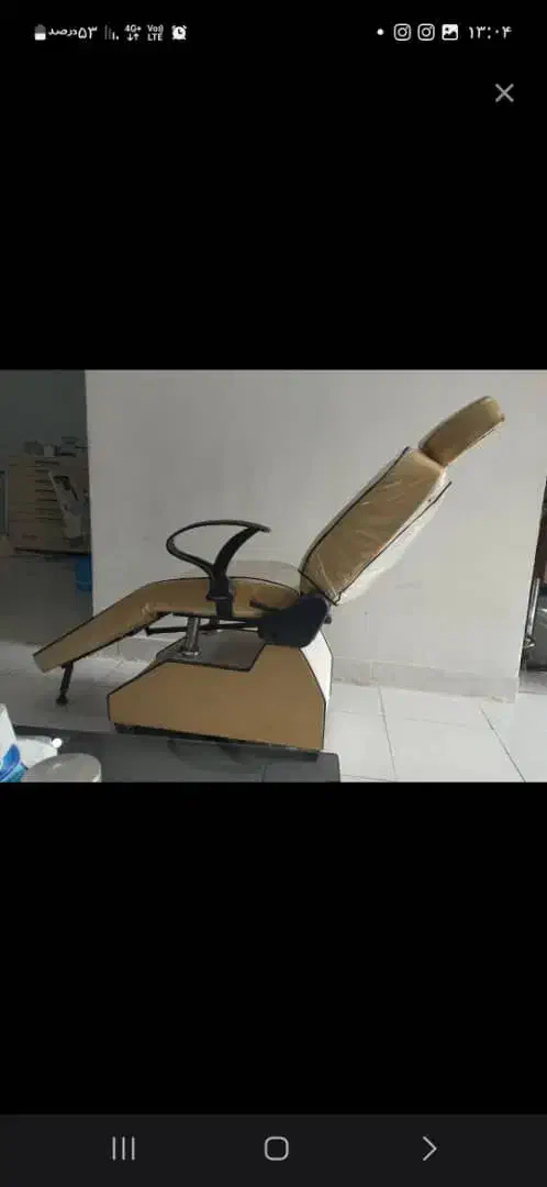 صندلی|آرایشگاه و سالن‌های زیبایی|رشت, صفاری|دیوار