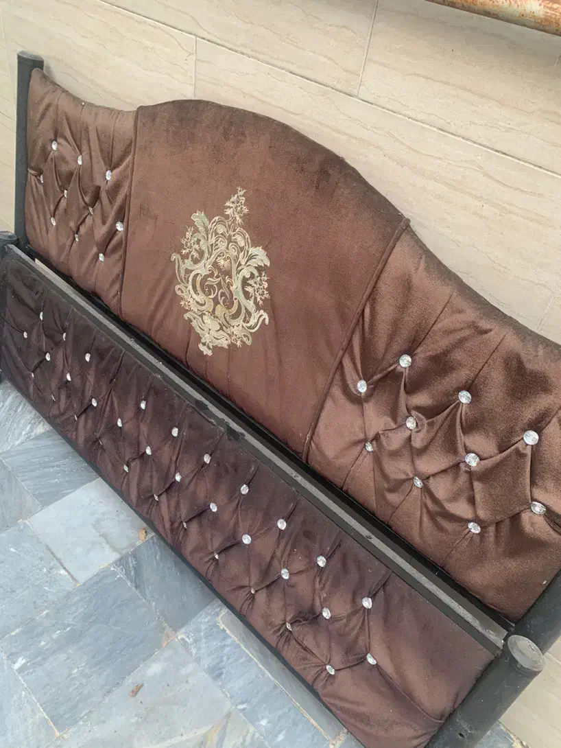 تخت خواب فلزی دونفره|تخت و سرویس خواب|قائمشهر, |دیوار