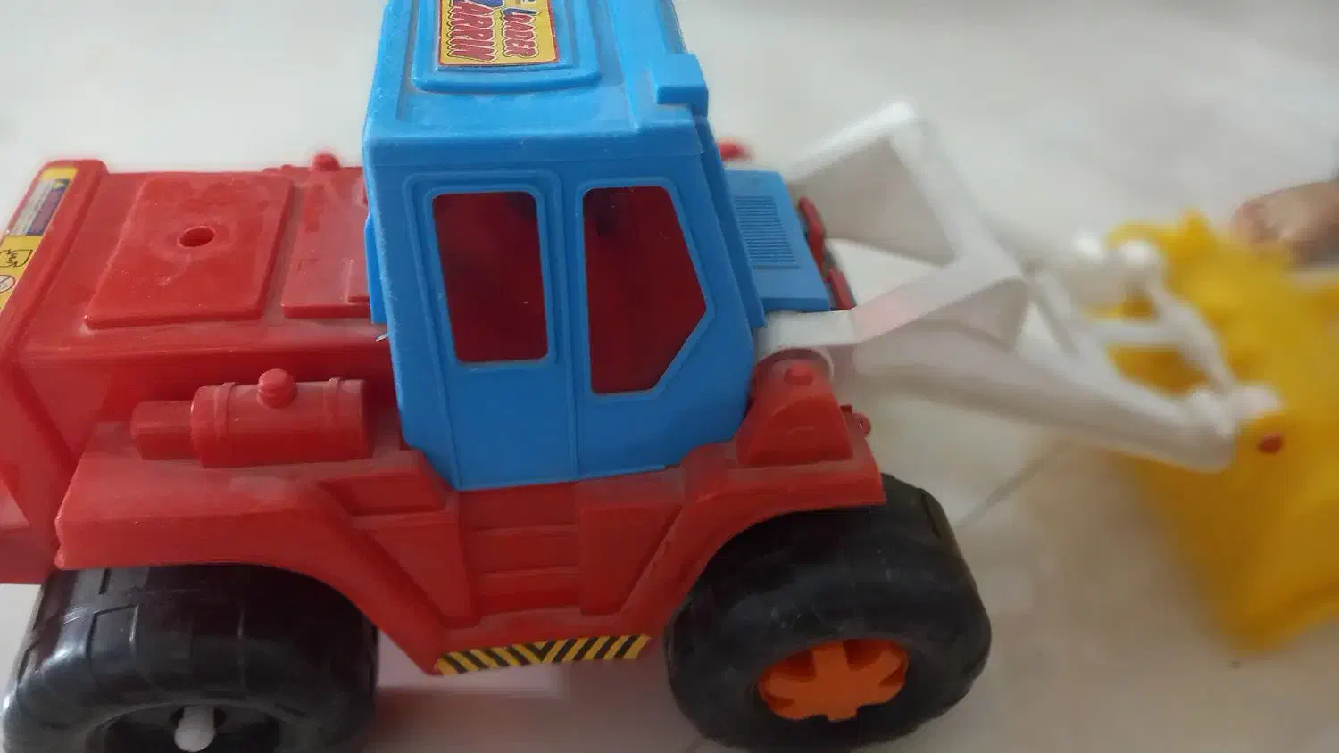 اسباب بازی تراکتور|اسباببازی بچه|خمینیشهر, |دیوار