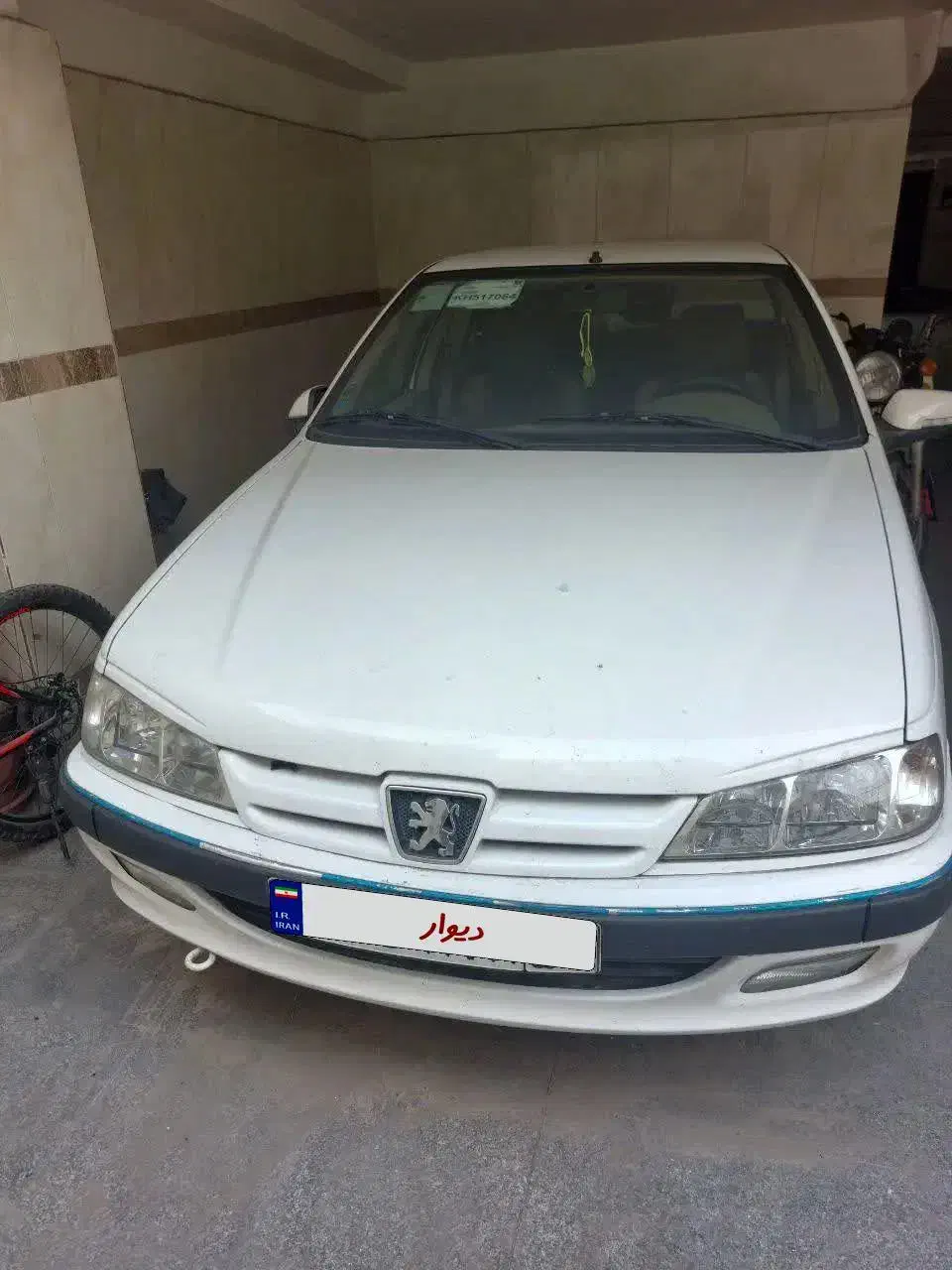 پژو پارس 98|خودرو سواری و وانت|تهران, شهرک بعثت|دیوار