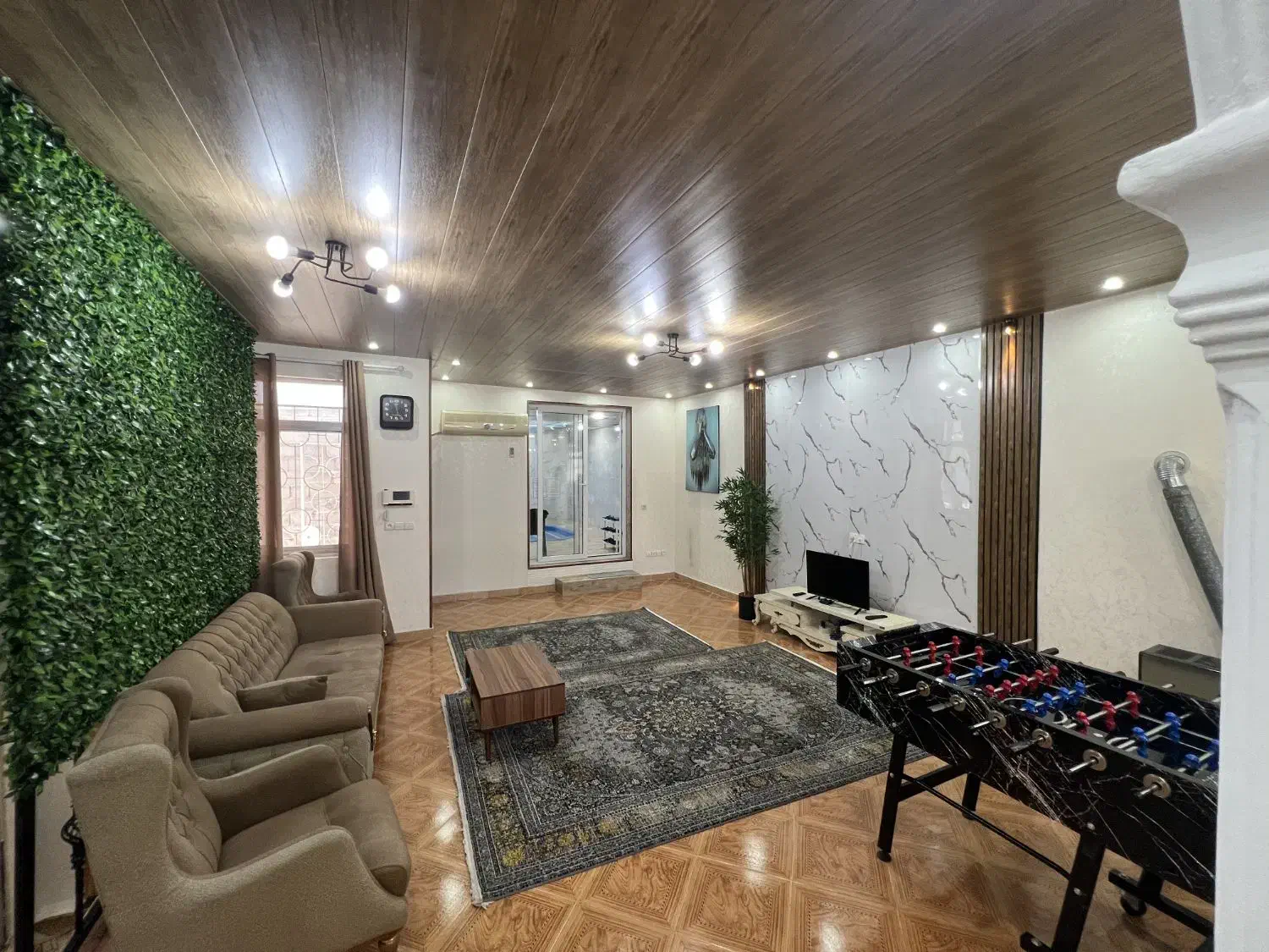 سه خوابه استخردار نوساز (مالک)|اجارهٔ کوتاهمدت ویلا و باغ|بندر انزلی, معلم|دیوار