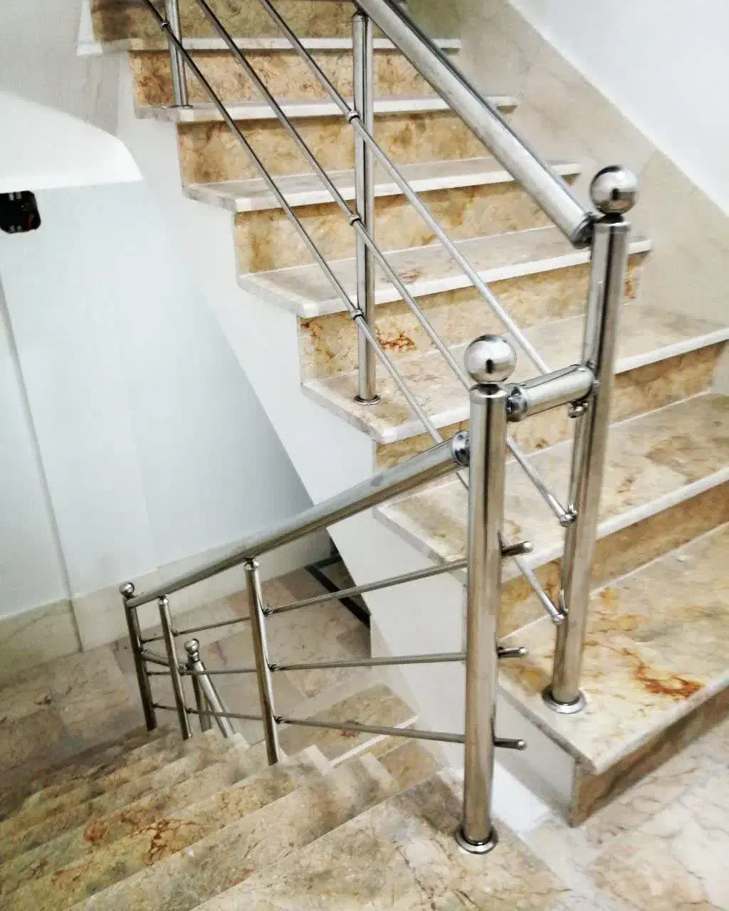 نمایندگی فروش و نصب نرده و حفاظ استیل در کرمانشاه|خدمات پیشه و مهارت|کرمانشاه, |دیوار