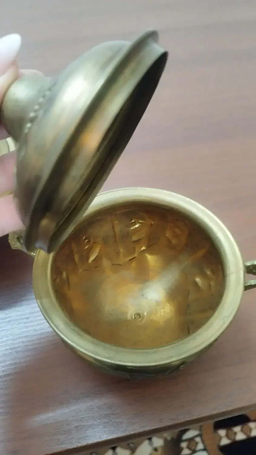 یک جفت قندان برنجی|صنایع دستی و سایر لوازم تزئینی|تهران, قصر فیروزه ۲|دیوار