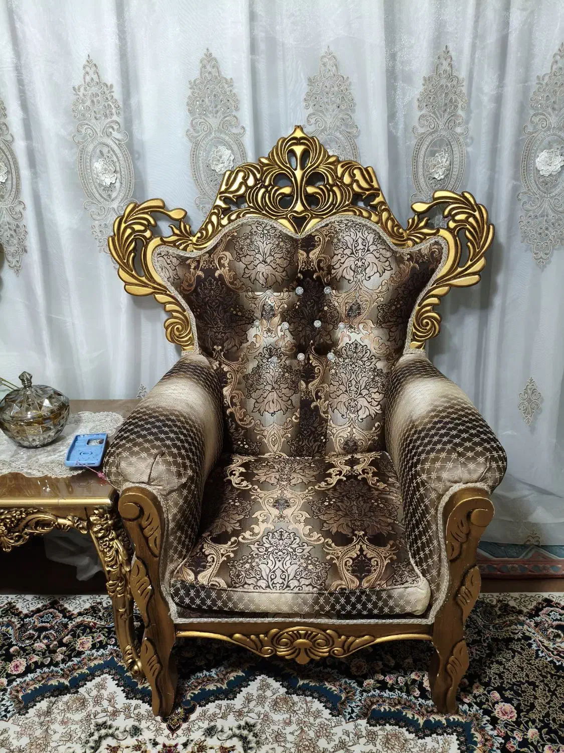 مبل سلطنتی چوبی|مبلمان خانگی و میز عسلی|بناب, |دیوار