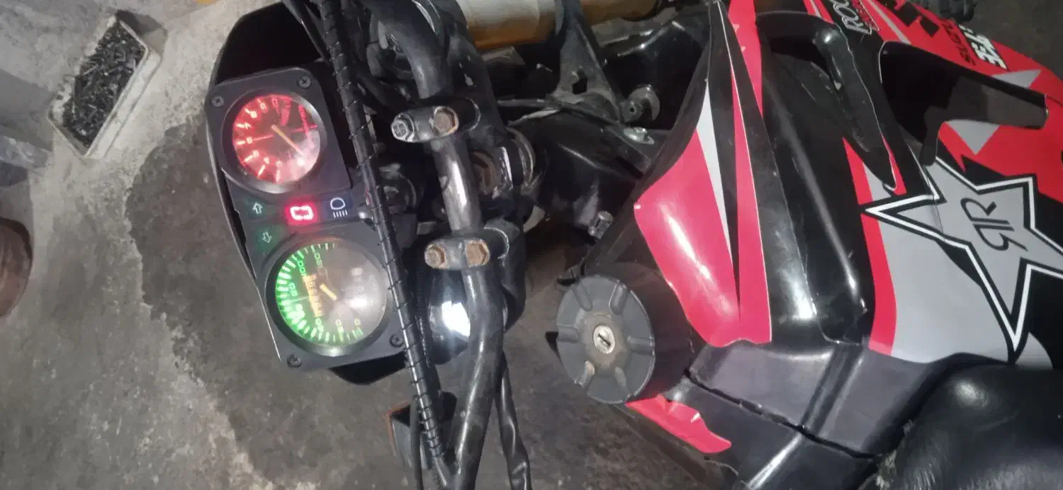 تریل زیپ استار ۲۰۰ جفت اگزوز|موتورسیکلت|بروجن, |دیوار