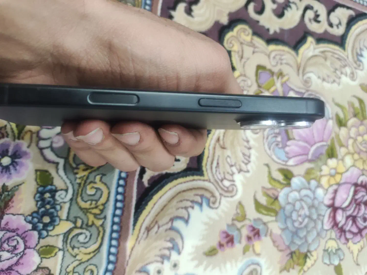 ۱۶ نرمال|موبایل|شهرضا, |دیوار