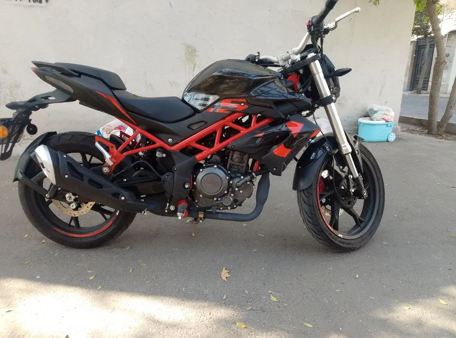 بنلی ۲۵۰ مدل ۱۴۰۴  صدمیلیون زیرقیمت|موتورسیکلت|تهران, سازمان برنامه جنوبی|دیوار