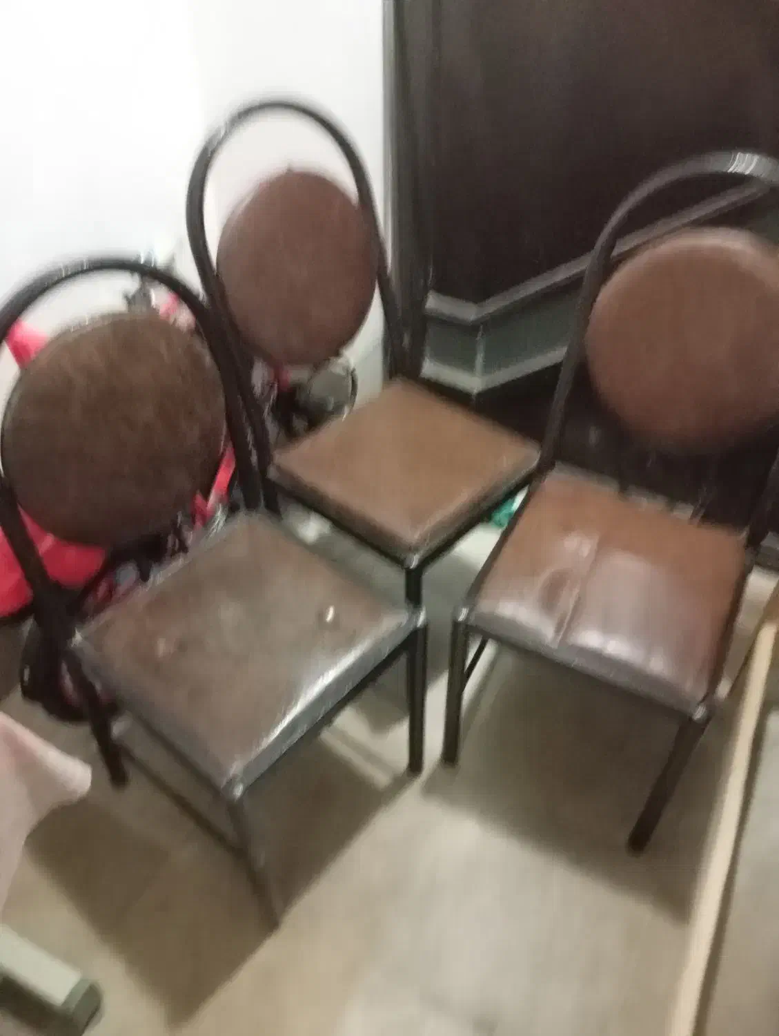 صندلی ومیزاتو،مانکن|صندلی و نیمکت|شازند, |دیوار