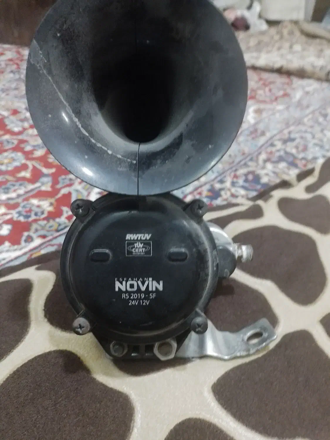 بوق بادی فروش فوری|قطعات یدکی و لوازم جانبی|مشهد, خواجه ربیع|دیوار