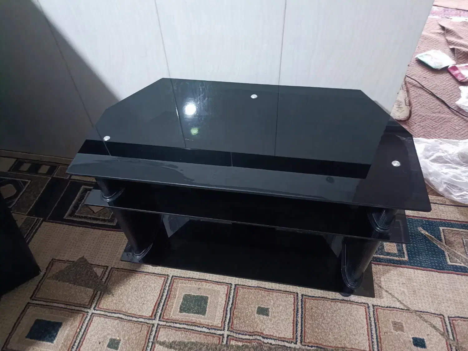 میز تلویزیون شیشه ای|میز تلویزیون|مریوان, |دیوار