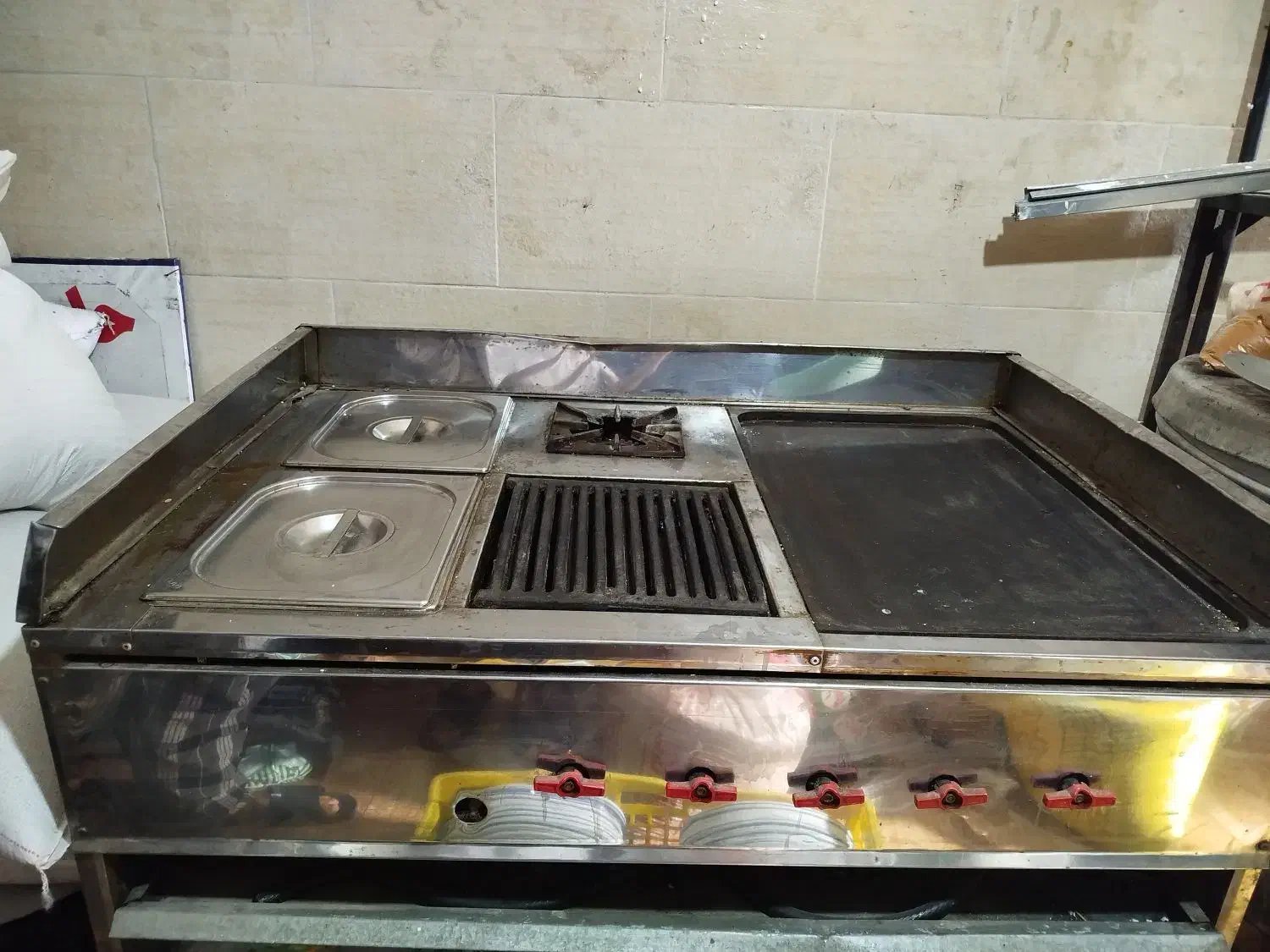 فرساندویچی|اجاق گاز و لوازم برقی پخت‌وپز|خرم‌آباد, |دیوار