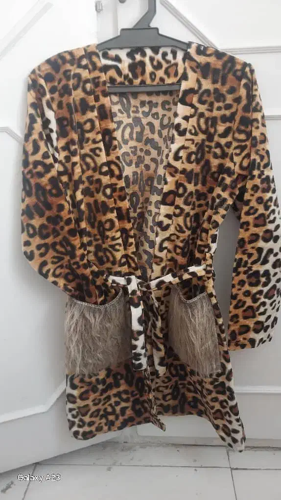 لباس در حد نو|لباس|تهران, تختی|دیوار