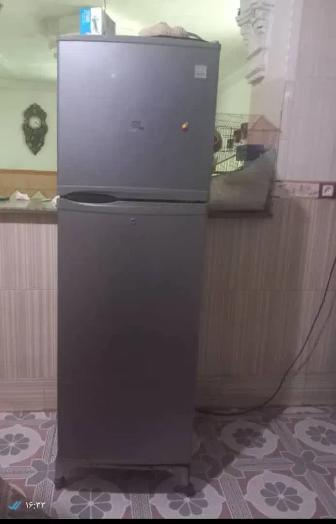 یخچال|یخچال و فریزر|میناب, |دیوار