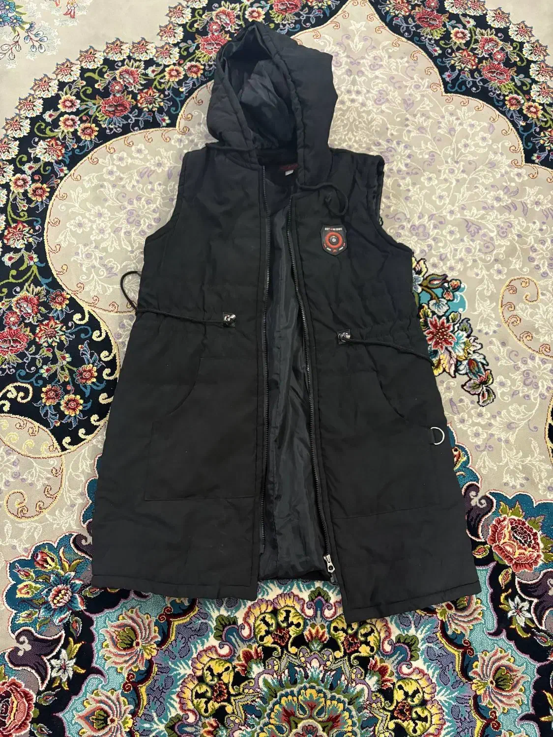 چهارخونه و پافر|لباس|اسفراین, |دیوار