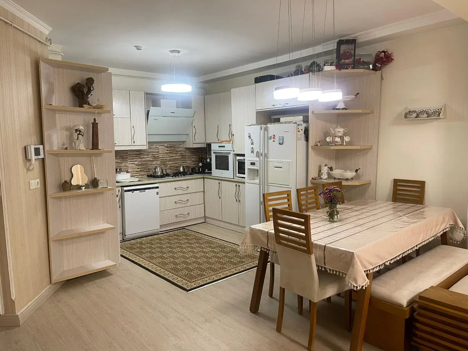 اپارتمان دو خواب ۱۰۰ متر بوستان ملت|فروش آپارتمان|رشت, شالکو|دیوار