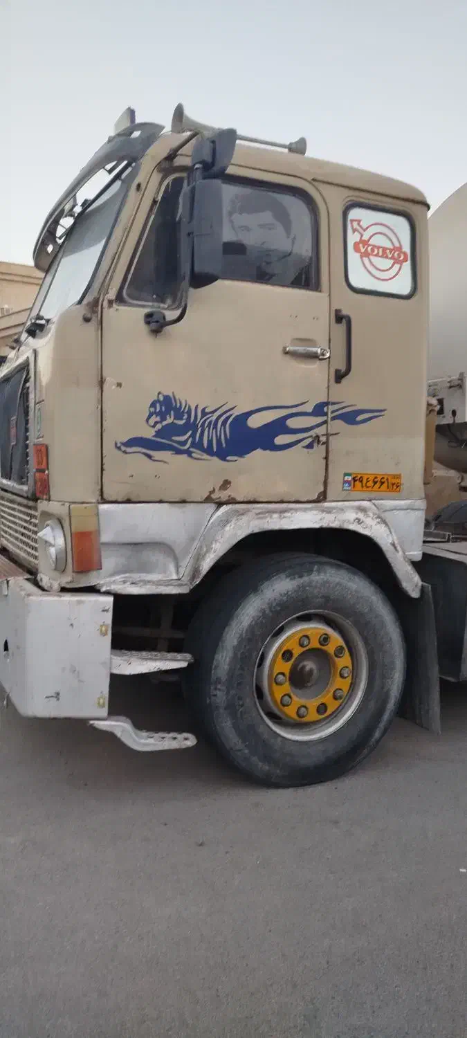 کامیون کشنده ولوو  F88|خودرو سنگین|تربت‌حیدریه, سرمحله|دیوار