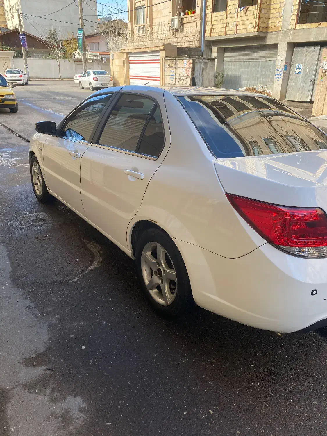 دنا مدل ۹۷|خودرو سواری و وانت|رشت, رشتیان|دیوار