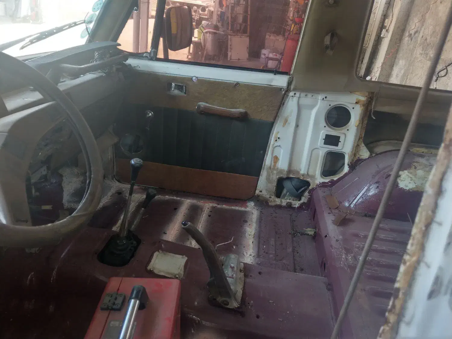 پاجرو نسل یک درحال بازسازی|خودرو کلاسیک|رشت, شهریاران|دیوار