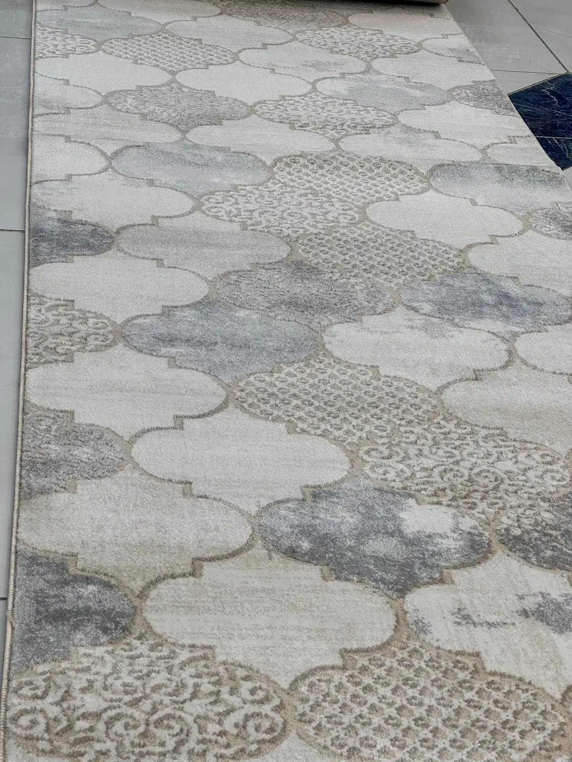 کناره فانتزی کرم‌طوسی با قیمت ویژه|فرش|گرگان, |دیوار