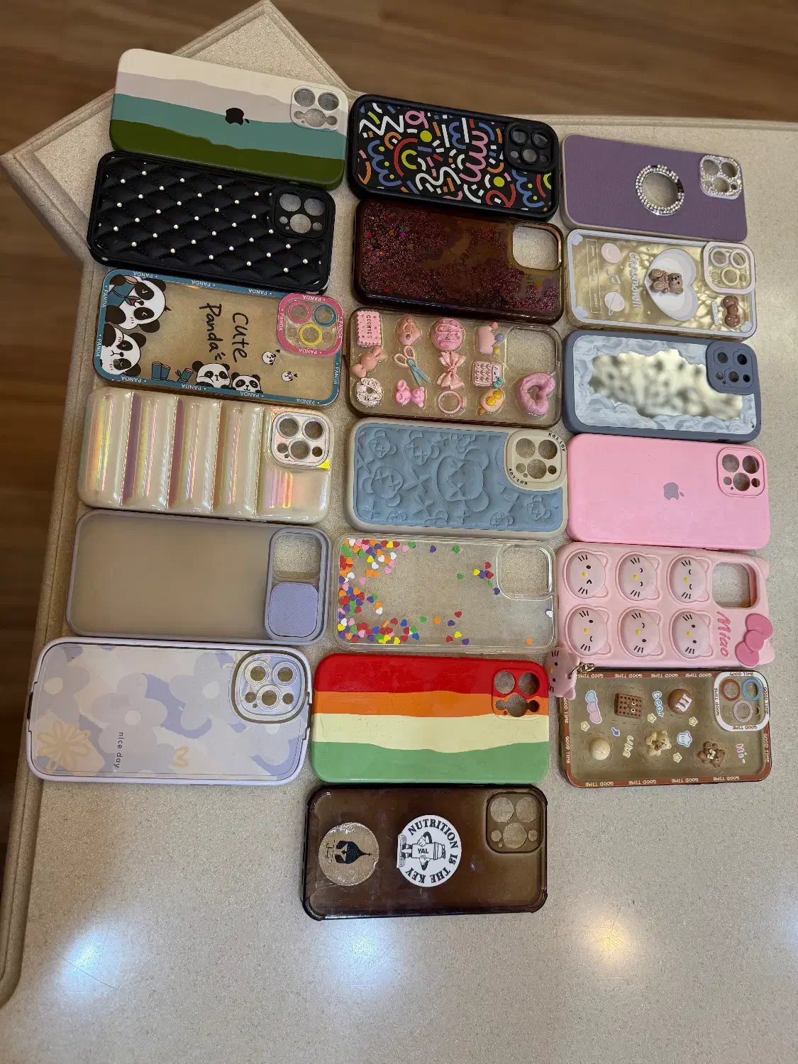 قاب گوشی ایفون ۱۲ پرومکس|لوازم جانبی موبایل و تبلت|تهران, نیاوران|دیوار