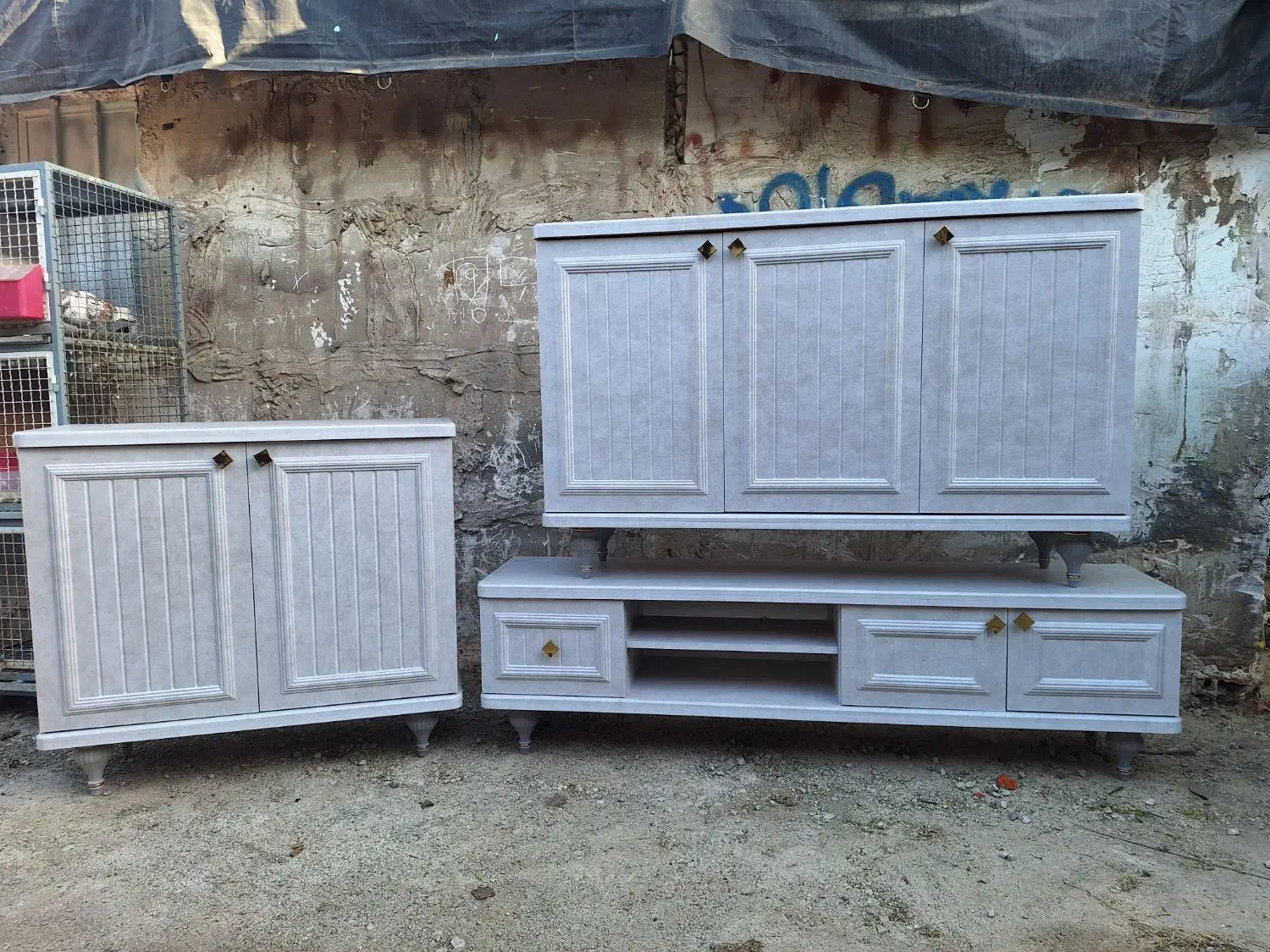 میز تلویزیون و آیینه کنسول|بوفه، ویترین، کنسول|هشتگرد, شهرک راه آهن|دیوار