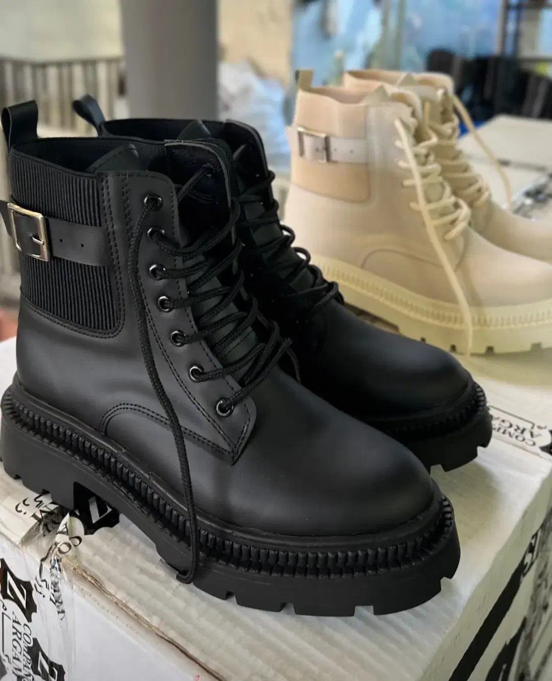 نیم بوت زنانه|کیف، کفش، کمربند|قائمشهر, |دیوار