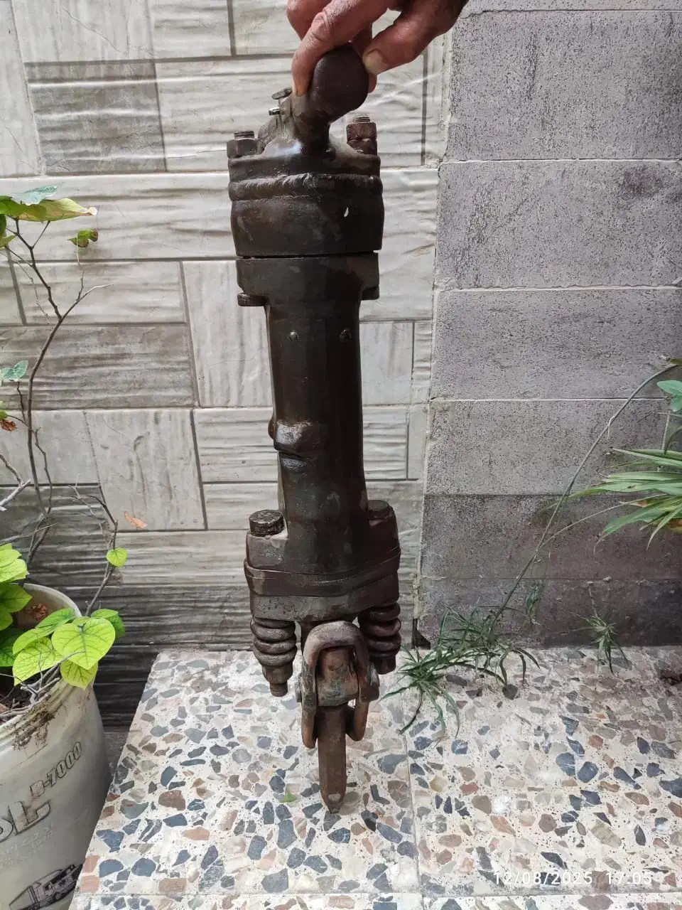 چکش کمپرسور بادی|ماشین‌آلات صنعتی|رودبار, |دیوار