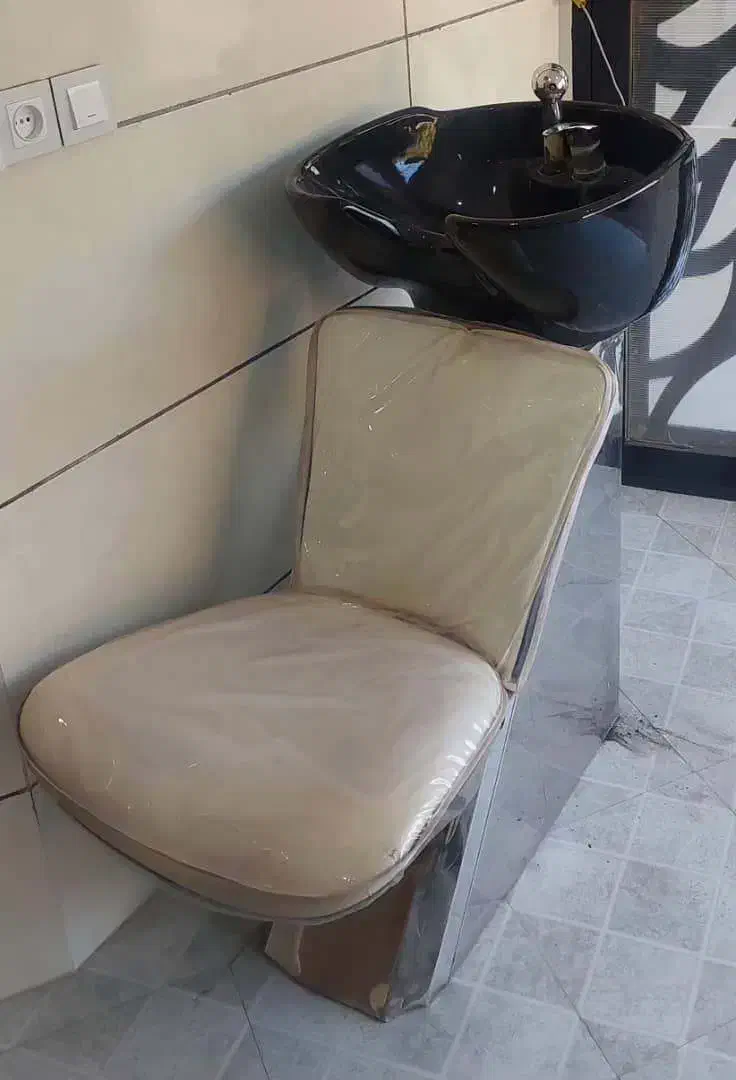 سرشور خوابیده کاسه متحرک سالم|آرایشگاه و سالنهای زیبایی|یزد, |دیوار