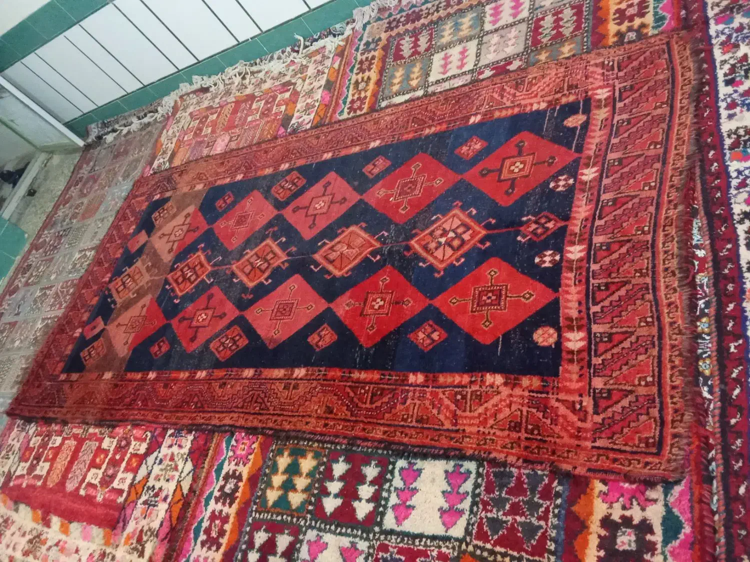 قالیچه و خورجین و تیور وجاقرآنی و وریس|فرش|لردگان, |دیوار