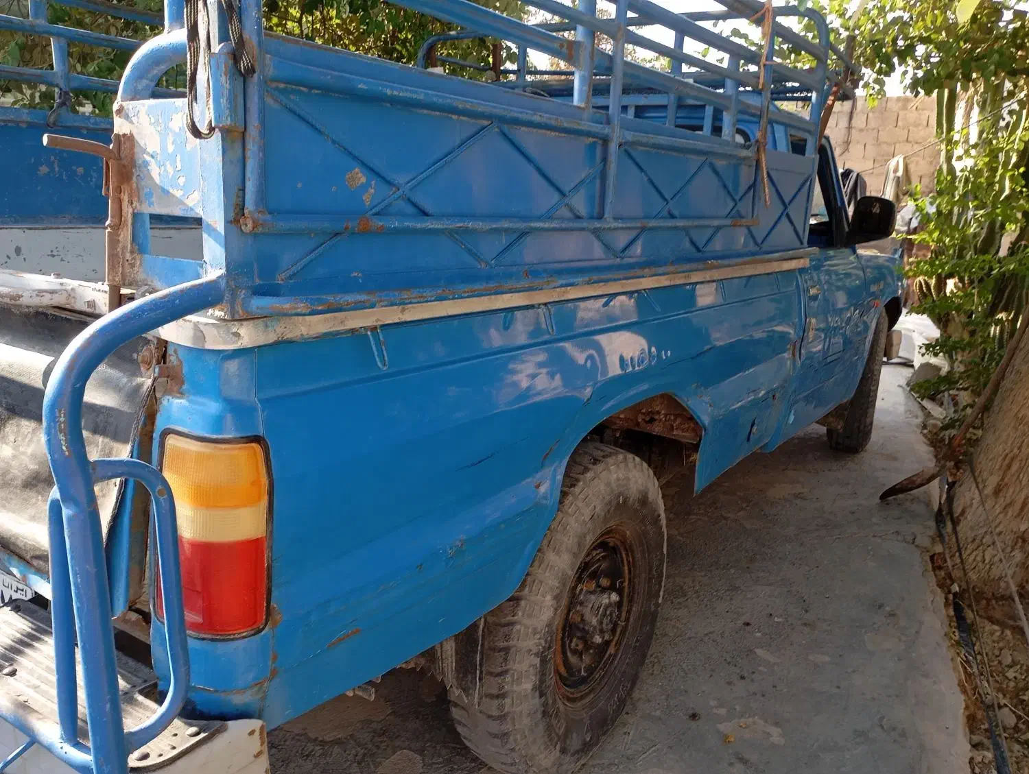 اطاق جلو تعویض برای آفتاب سوختگی با هماهنگی یگان|خودرو سواری و وانت|خورموج, |دیوار