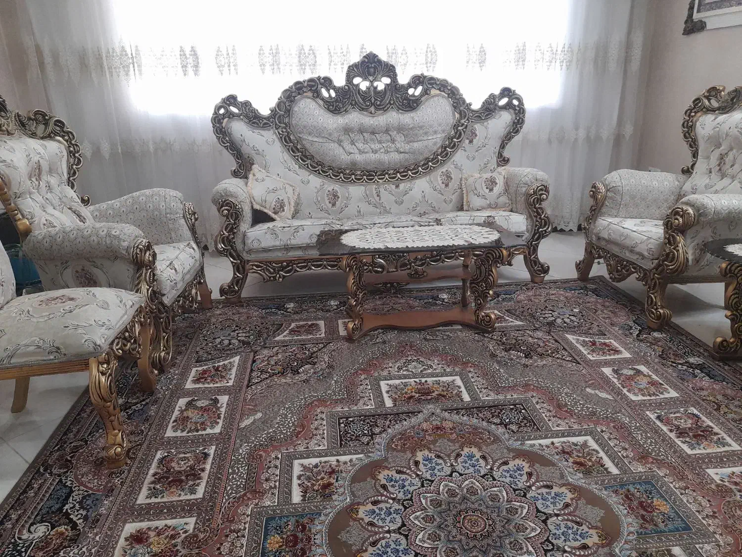 مبل سلطنتی|مبلمان خانگی و میز عسلی|مشهد, کارمندان دوم|دیوار