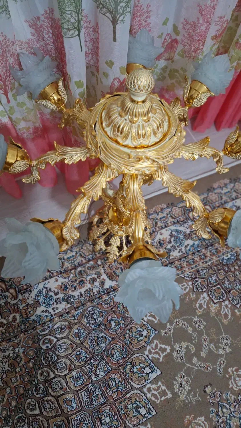 لوستر نقره طلایی|لوستر و چراغ آویز|گلبهار, شهر جدید گلبهار|دیوار