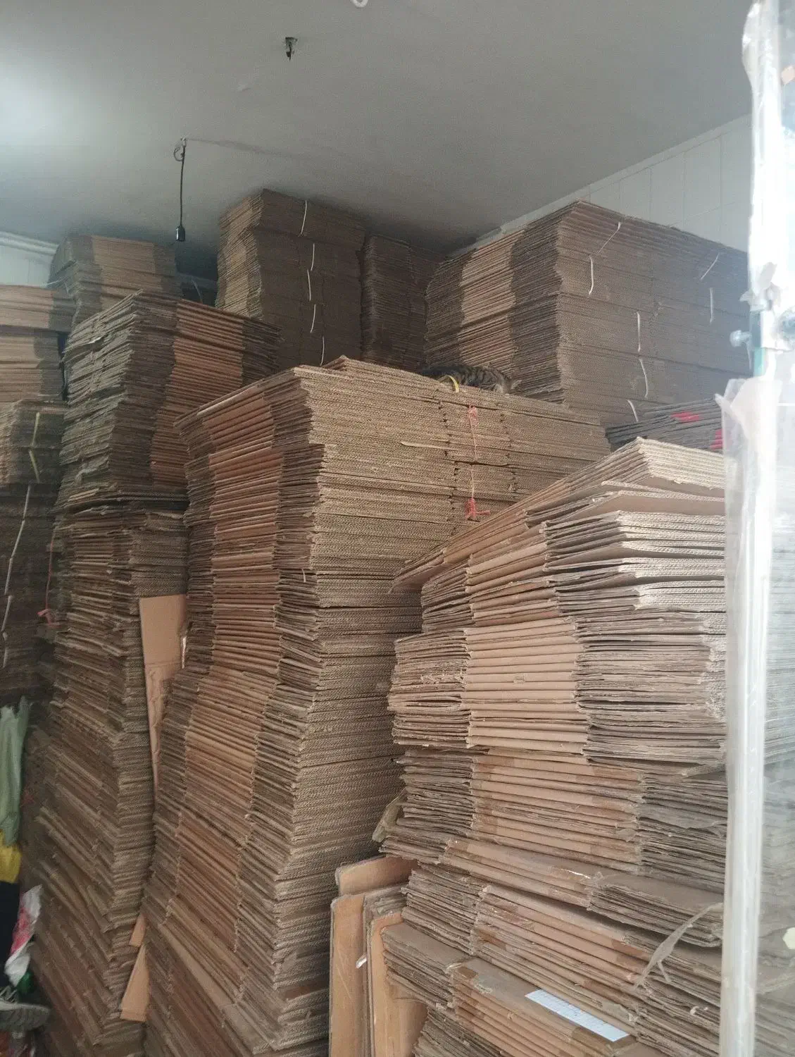 کارتن اسباب کشی سلفون حبابدار چسب گونی روزنامه|عمده‌فروشی|کرج, دولت‌آباد|دیوار