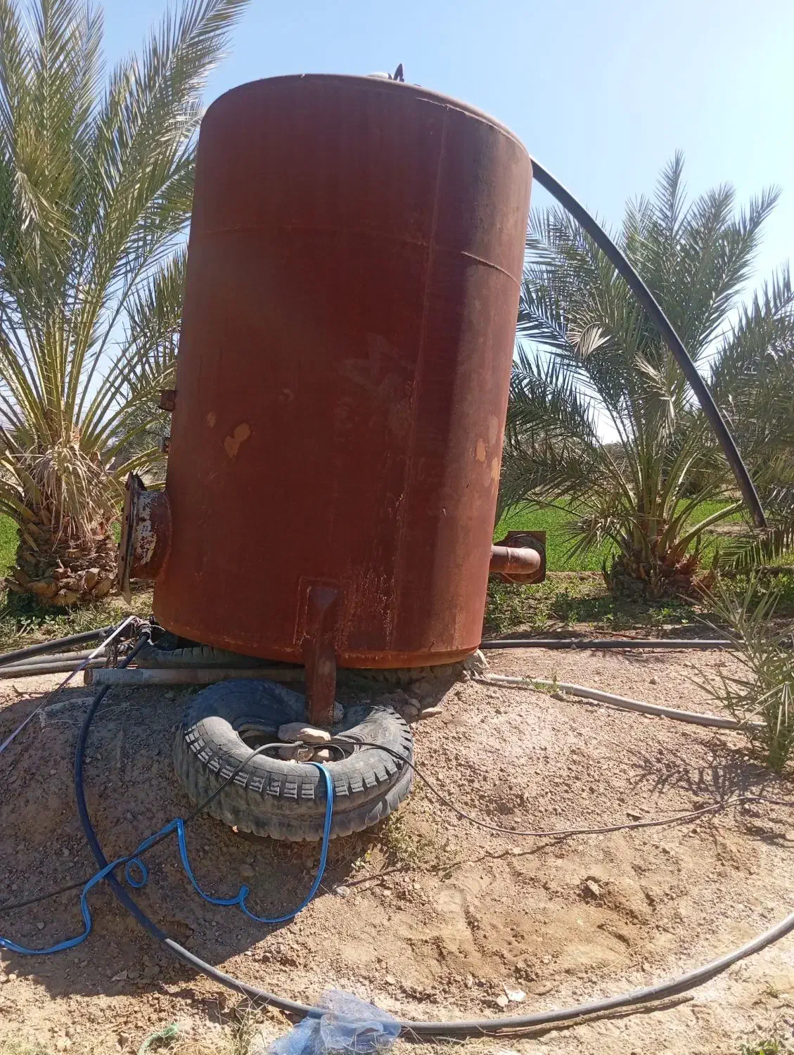 فروش تانکر 3/5هزار لیتری|مصالح و تجهیزات ساختمان|مهرستان, |دیوار